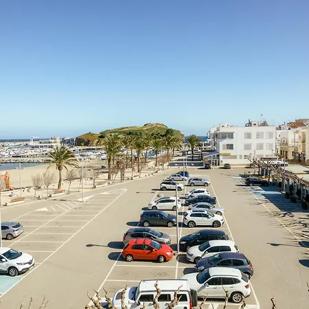 En Paseo Maritimo 2-3 *